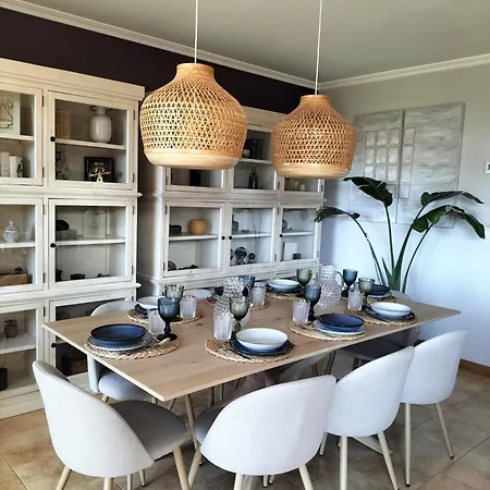 Hébergement de vacances Jardin Privado, Piscina Comunit, Max 10 Pers