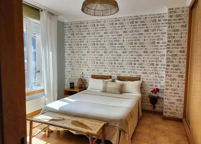 Casa de Férias Jardin Privado, Piscina Comunit, Max 10 Pers